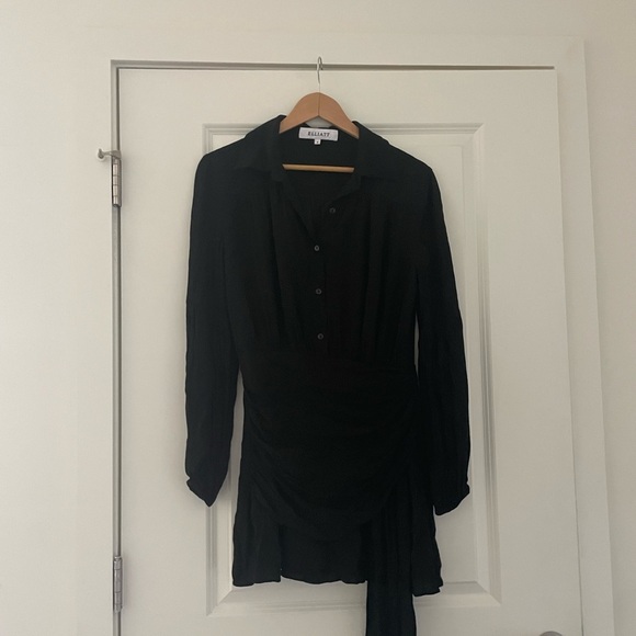 Elliatt Revolve Wren Ruched Asymmetrical Shirt Dress - Picture 7 of 10